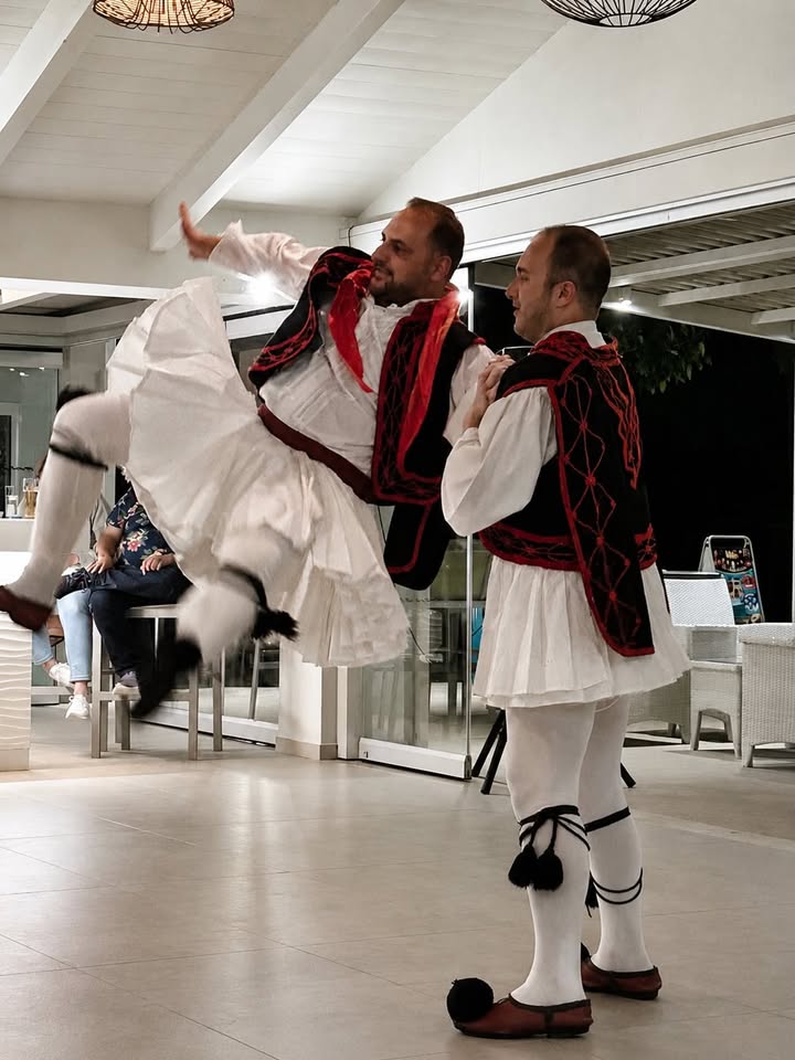 Παραδοσιακό Χορευτικό Συγκρότημα Απόλλων